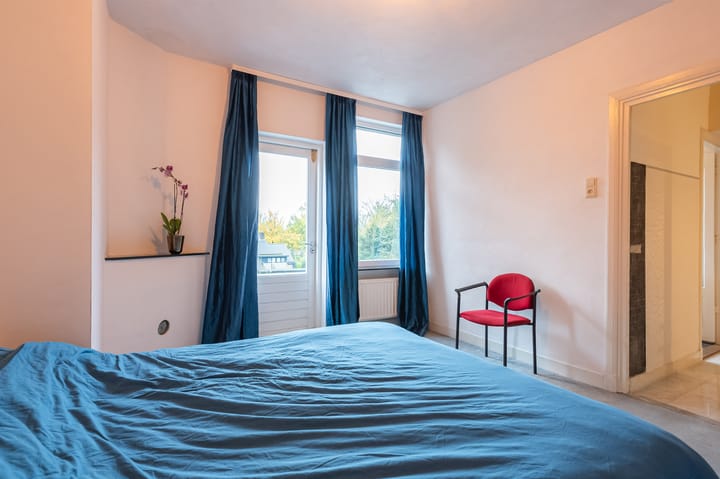 Photo 21 of Hoofdstraat 193