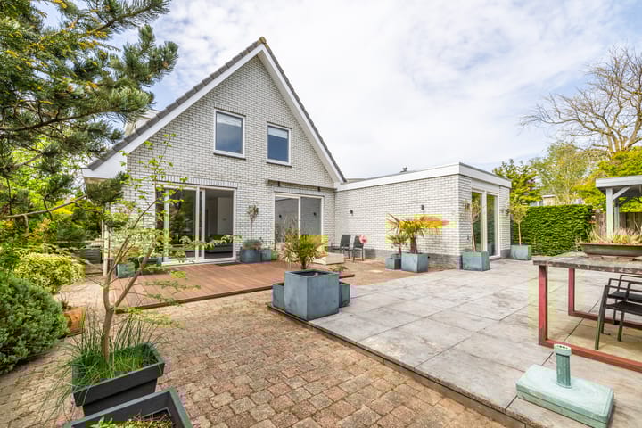 Foto 4 van Carbasiusstraat 15