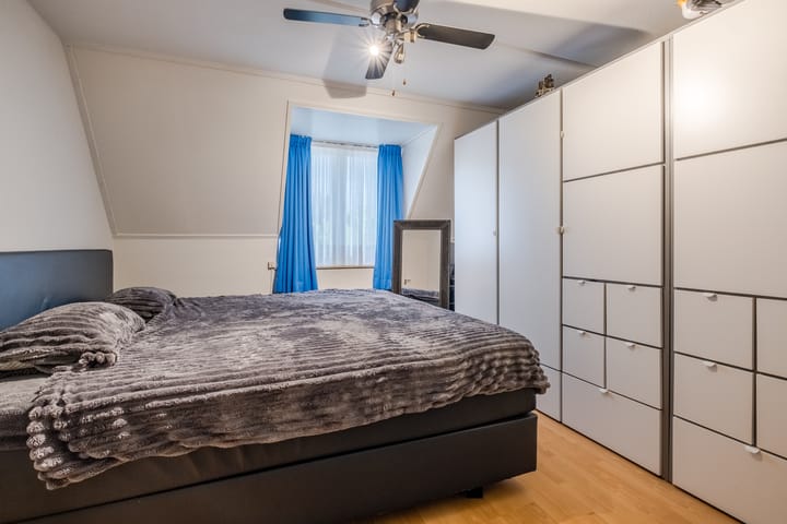 Foto 16 van van Rummenstraat 9