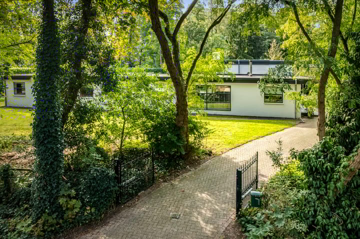 Foto 60 van Prins Bernhardweg 7