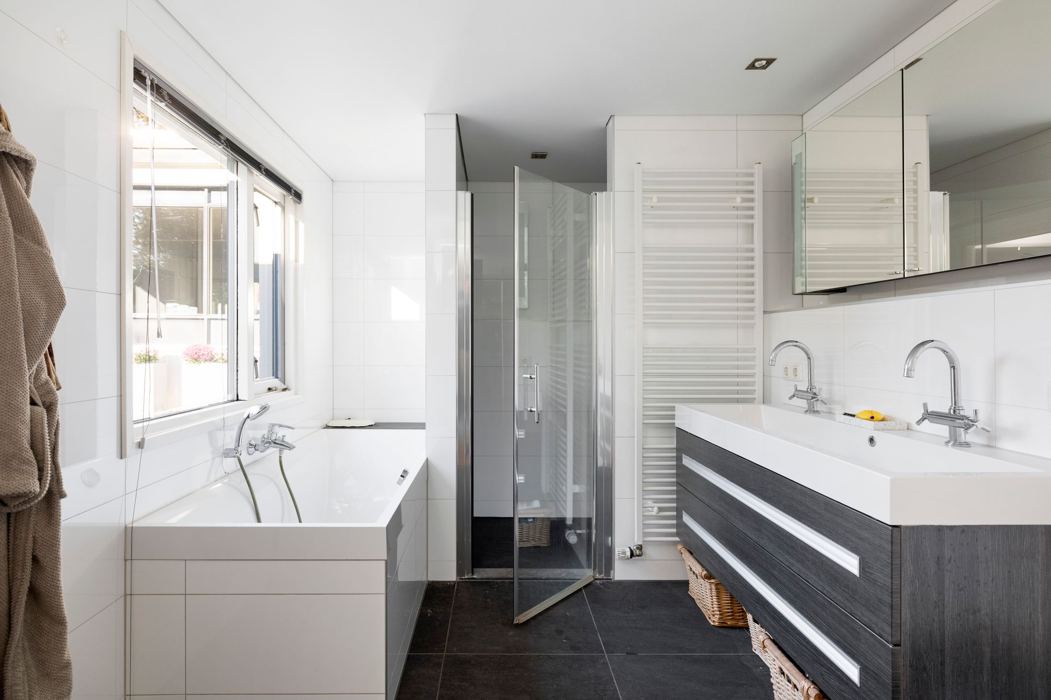 Foto 33 van Prins Bernhardweg 7