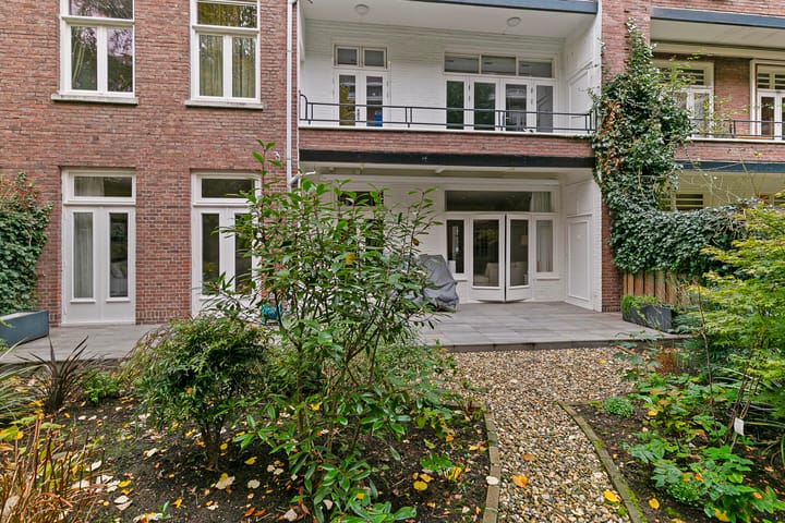 Foto 10 van Courbetstraat 11-H