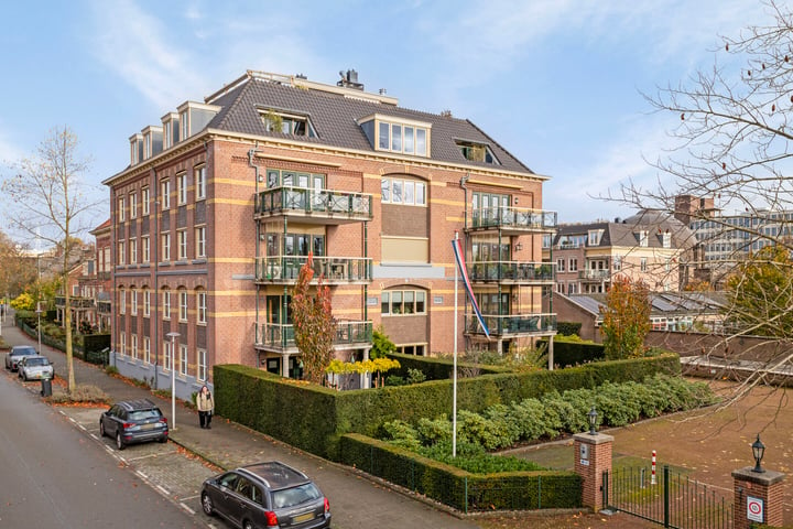 Kortenaerstraat 2-8