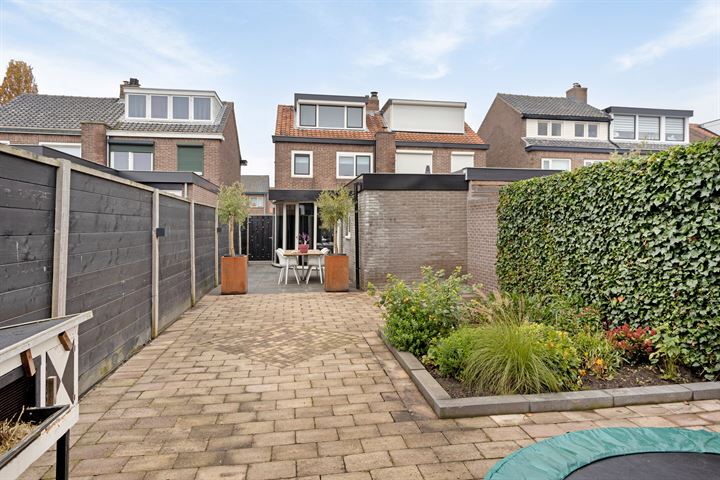 View photo 35 of De Savornin Lohmanstraat 55