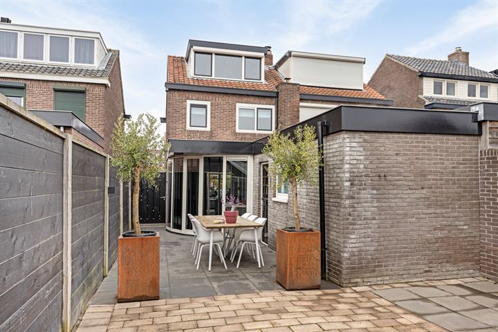 View photo 36 of De Savornin Lohmanstraat 55