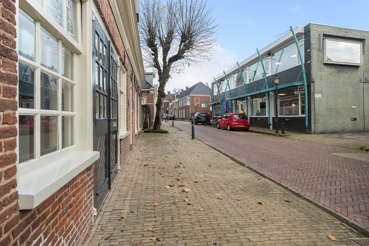 Bekijk foto 9 van Voorstraat 15