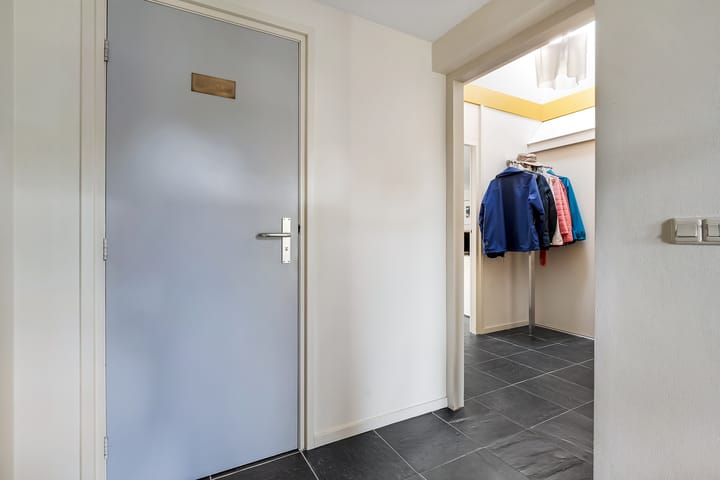 Foto 7 van Burg.van Haersoltestraat 41