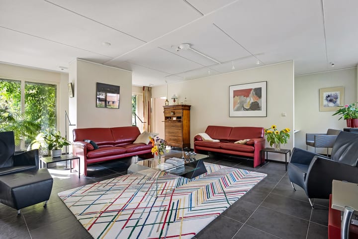 Foto 12 van Burg.van Haersoltestraat 41