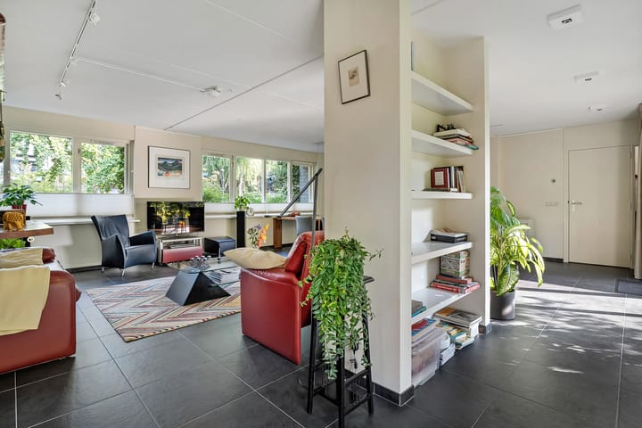 Foto 14 van Burg.van Haersoltestraat 41