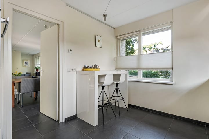 Foto 20 van Burg.van Haersoltestraat 41