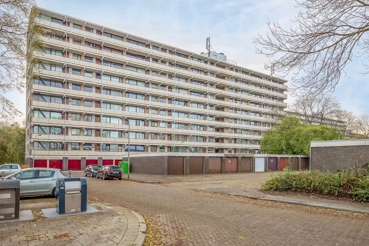 Foto 2 van Kloosplantsoen 283