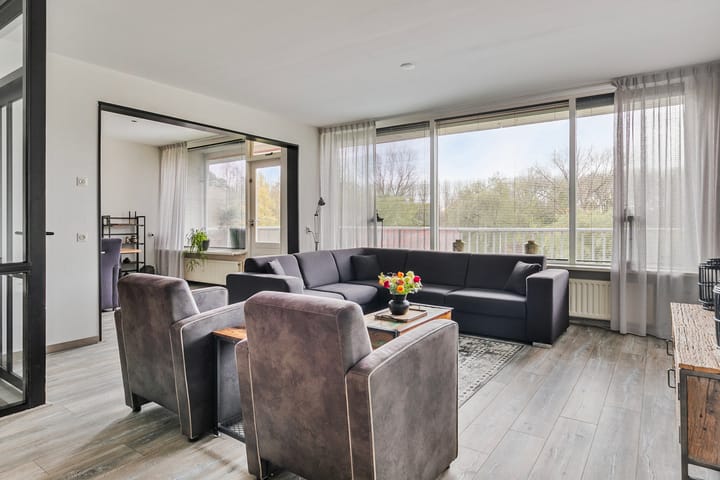 Photo 13 of Kloosplantsoen 283