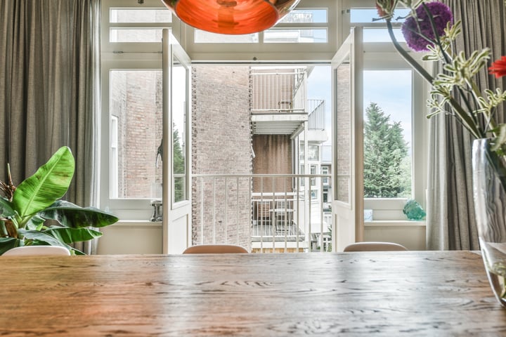 View photo 14 of Cornelis Krusemanstraat 1-K