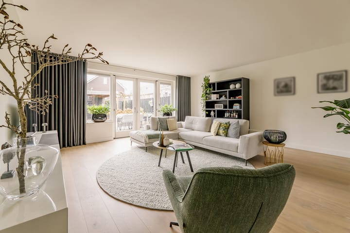 Foto 3 van Van Amerongenerf 16