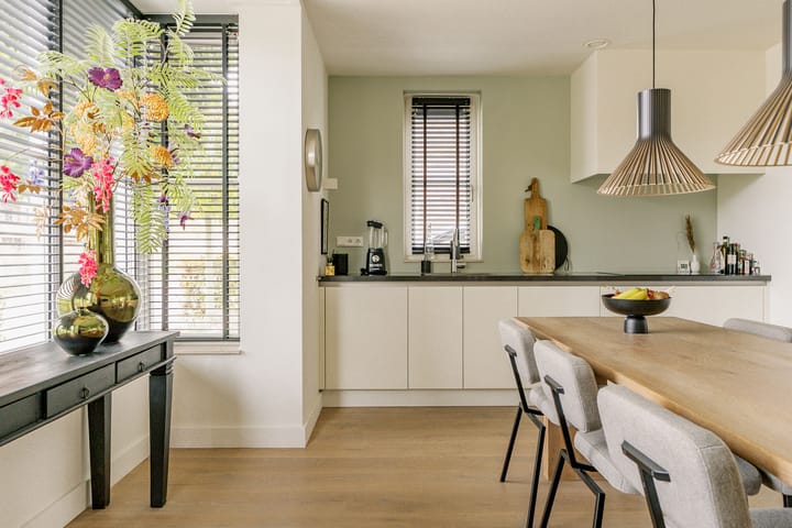 Foto 4 van Van Amerongenerf 16