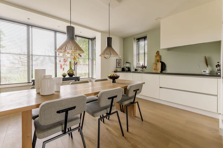 Foto 10 van Van Amerongenerf 16