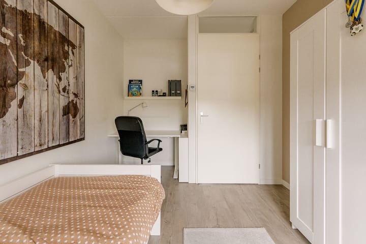 Foto 31 van Van Amerongenerf 16