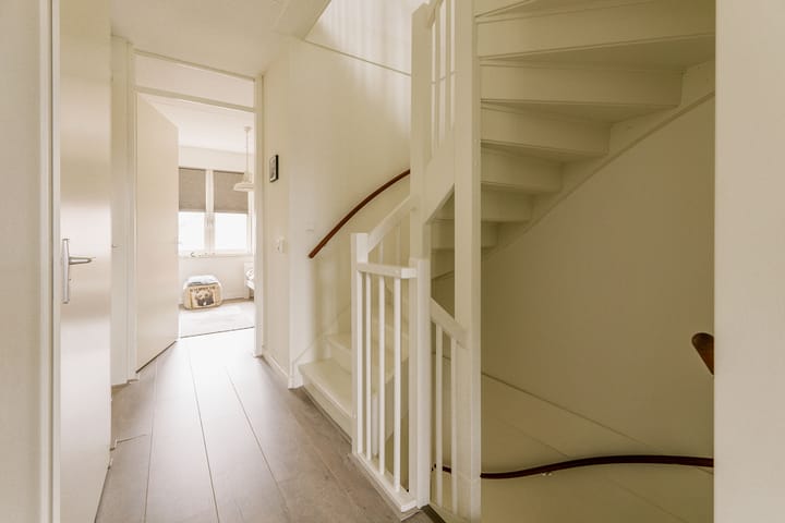 Foto 38 van Van Amerongenerf 16