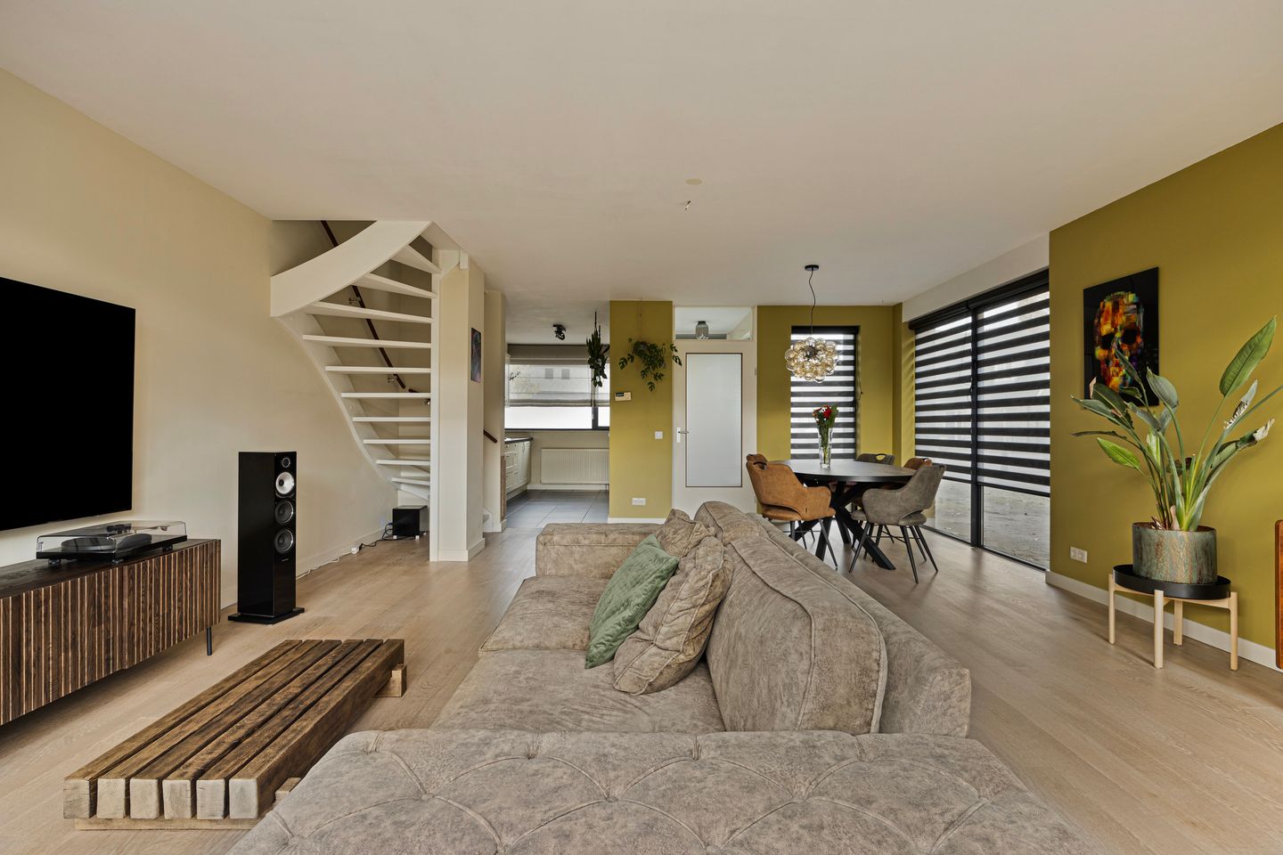 Foto 19 van Julianastraat 66