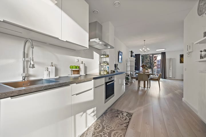 Foto 11 van Lyonnetstraat 3-E