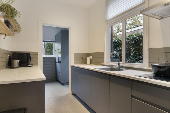 Foto 8 van Middellaan 11