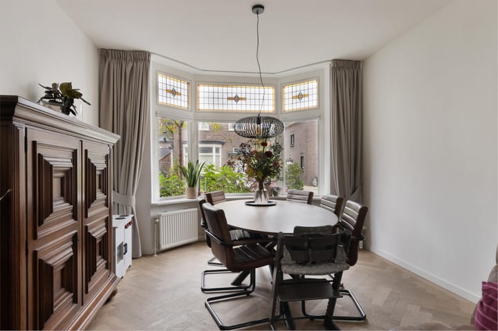 Foto 6 van Middellaan 11