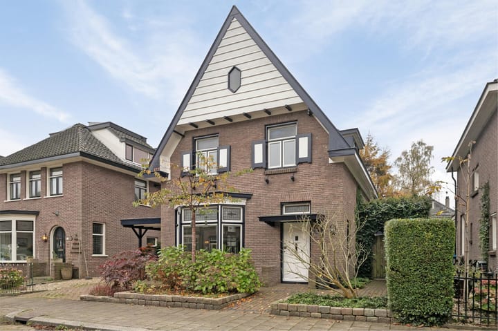 Foto 25 van Middellaan 11