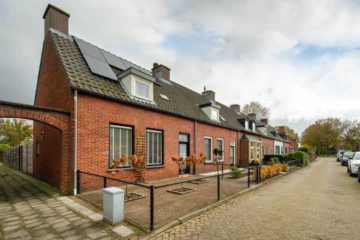 Bekijk foto 33 van Nieuwstraat 14