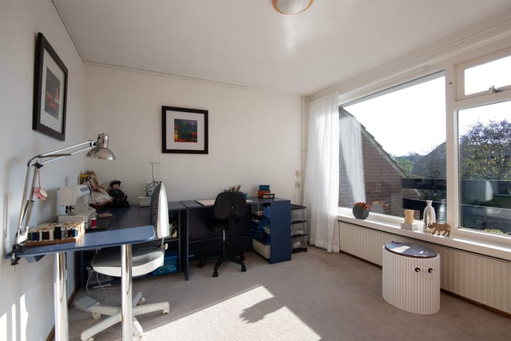 Foto 14 van van Weesstraat 11