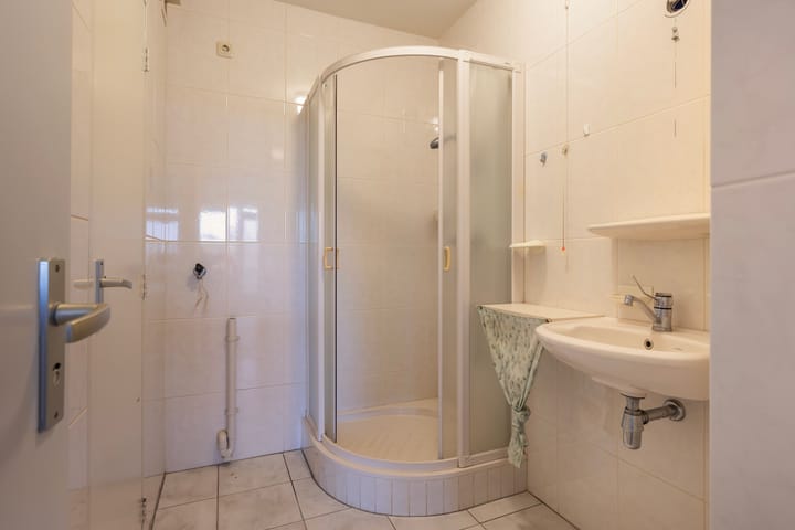 Foto 10 van Rozenhof 82