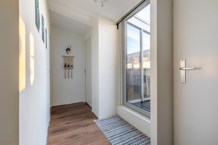 Bekijk foto 17 van Goeman Borgesiusstraat 4-E