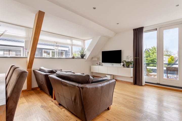 Foto 11 van Oosterweg 7-B