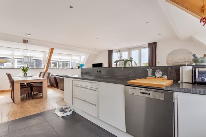 Foto 16 van Oosterweg 7-B