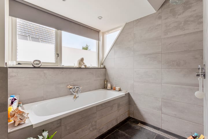 Foto 30 van Oosterweg 7-B