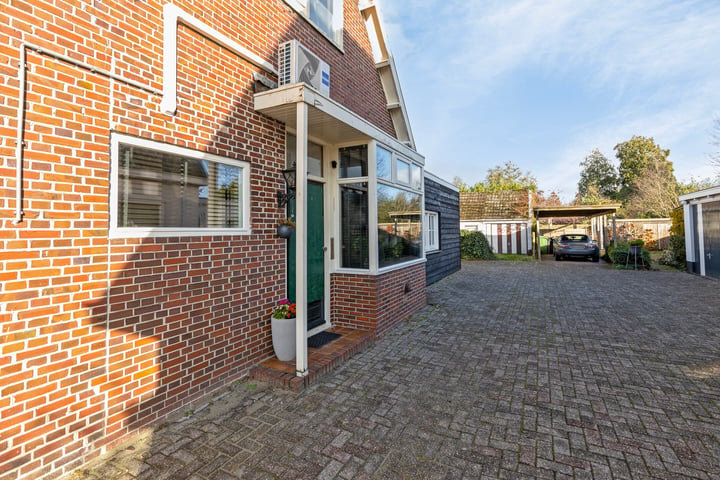 View photo 37 of Kerkstraat 289