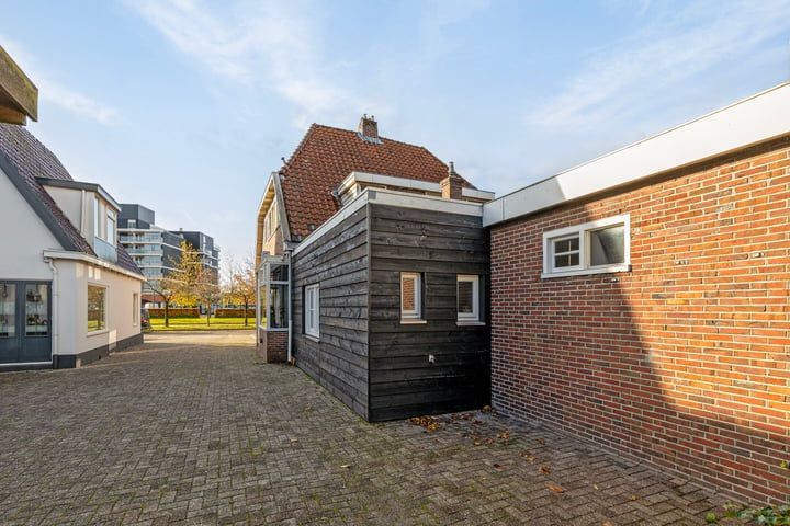 View photo 31 of Kerkstraat 289