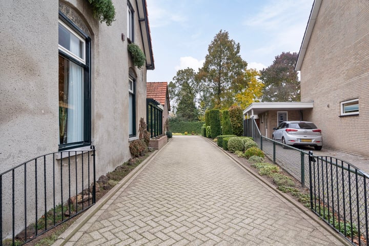 Bekijk foto 34 van Kapelstraat 54