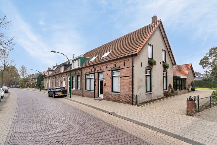 Bekijk foto 42 van Kapelstraat 54