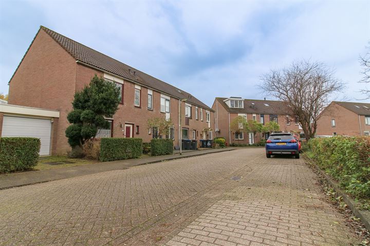 View photo 11 of Rietdekkerstraat 35