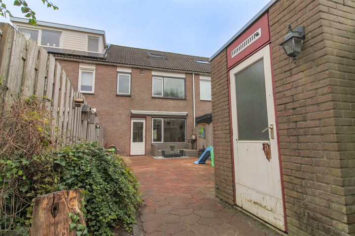 View photo 40 of Rietdekkerstraat 35