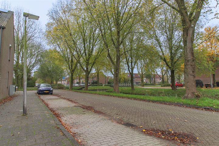 View photo 44 of Rietdekkerstraat 35