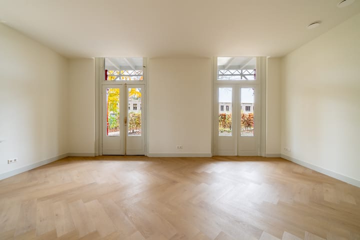 Photo 2 of Hortensialaan 6-A