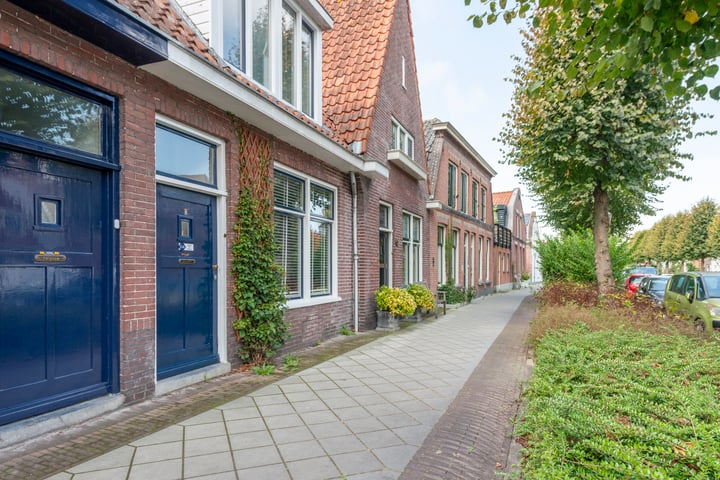 Bekijk foto 36 van Achtergracht 114