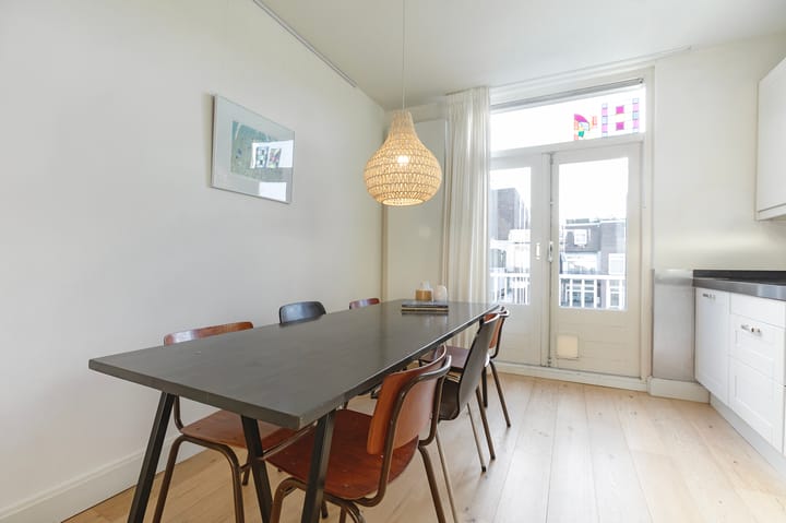 Foto 12 van Jan van Riebeekstraat 3-3