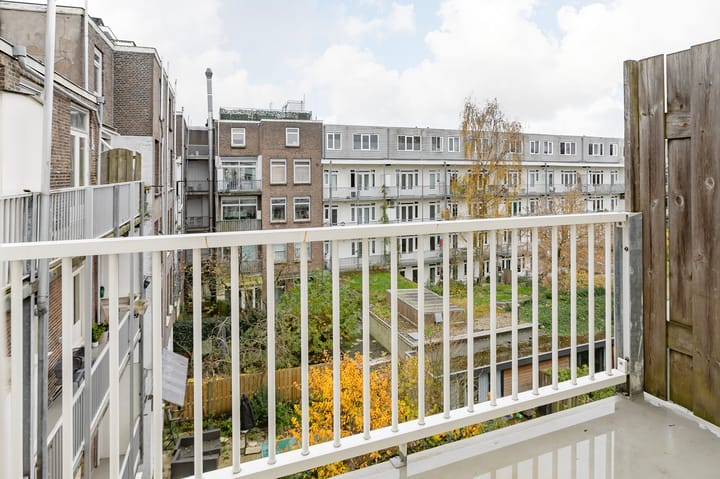 Foto 11 van Jan van Riebeekstraat 3-3