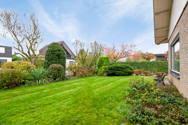 Foto 32 van Van der Duyn van Maasdamlaan 4