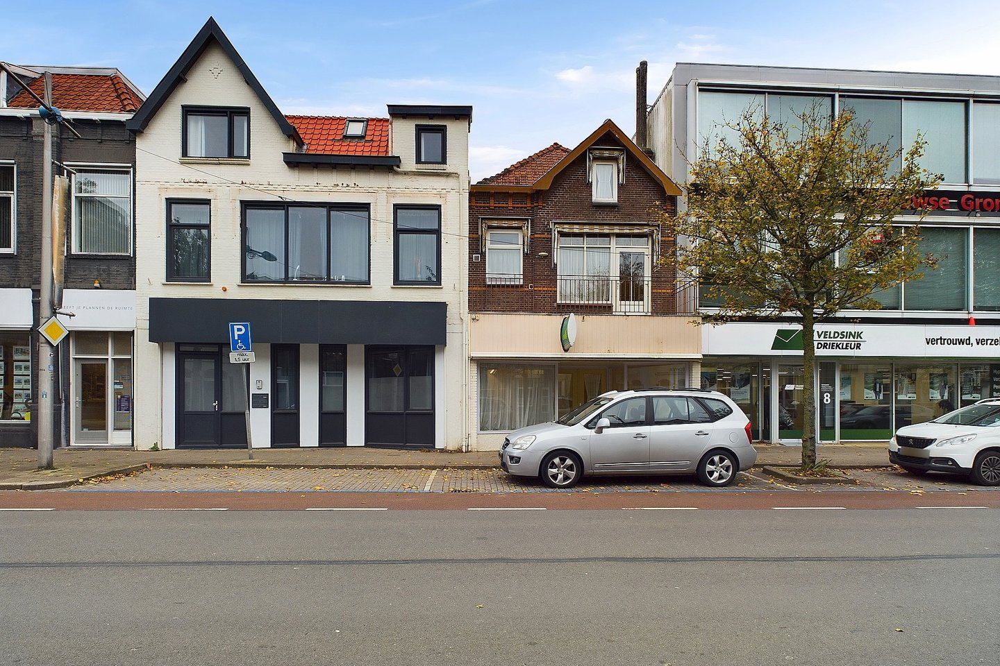 Bekijk foto 3 van Axelsestraat 6