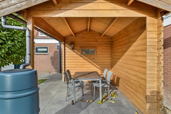 Foto 21 van Frederik Hendrikstraat 4-B