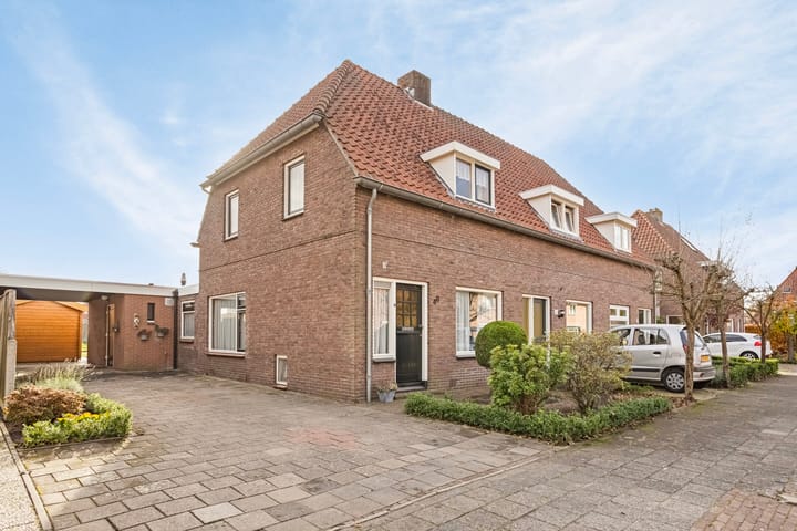 Foto 25 van Frederik Hendrikstraat 4-B