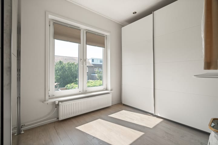 Foto 38 van Korhoenstraat 11